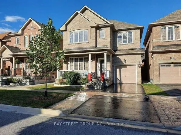 35 Everett St, Markham, ON L6E 0H6