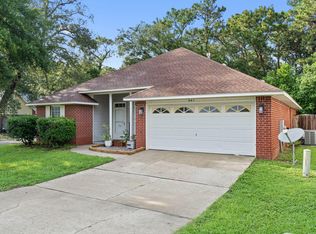 961 Claeven Cir, Fort Walton Beach, FL 32547