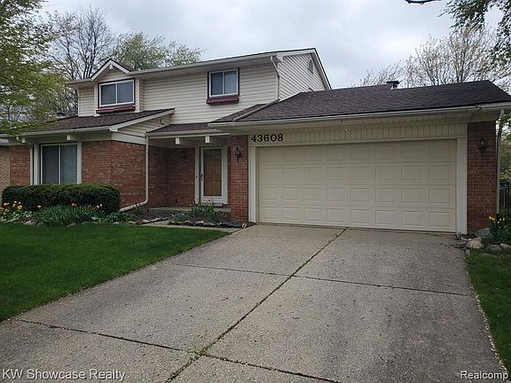 2nd image of 43608 Westminister Way