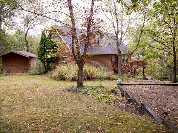 21 Magnolia Ct, Putnam, IL 61560