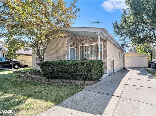 20114 Catalano St, Clinton Township, MI 48035