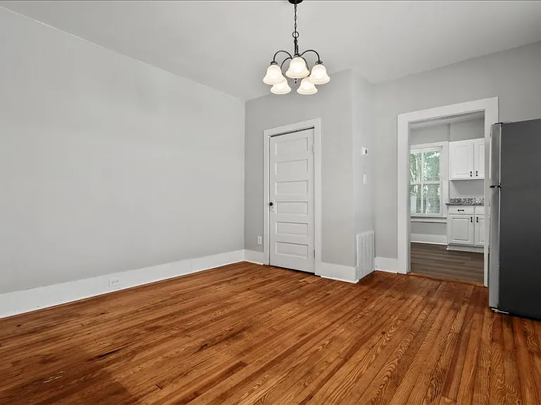109 Winston St — Photo 15