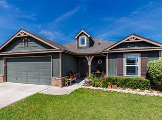 11042 N 120th Ave E, Owasso, OK 74055