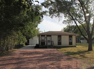 1210 Locust St, Dakota City, NE 68731