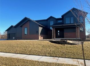 12205 W 171st St, Overland Park, KS 66221