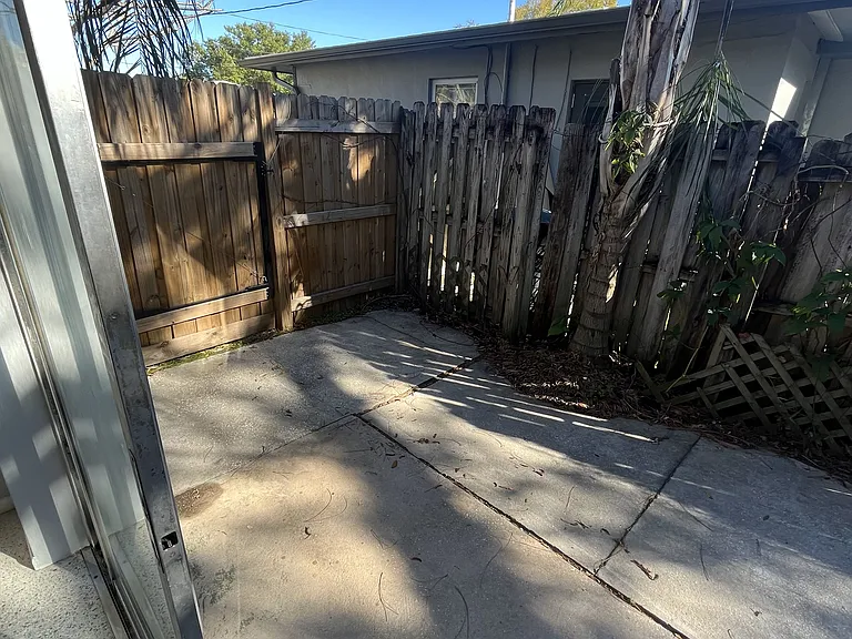 1128 W Lotus Dr — Photo 4