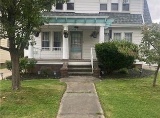 4688 Rockwood Rd, Garfield Heights, OH
