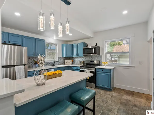 5900 N 24th St, Omaha, NE 68110