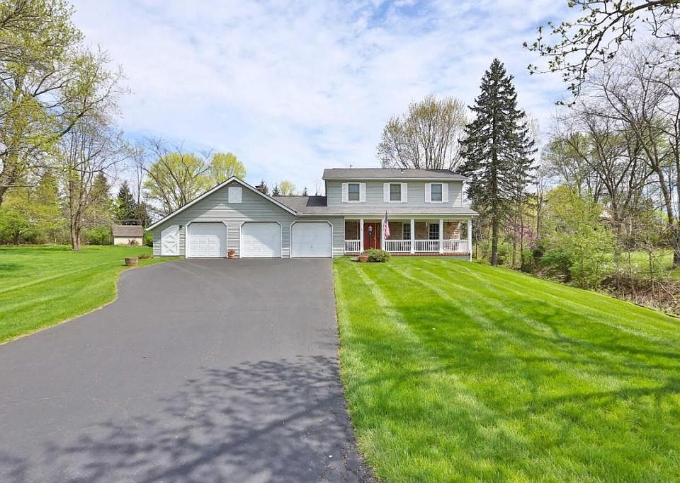 1st image of 1321 Creekside Pl
