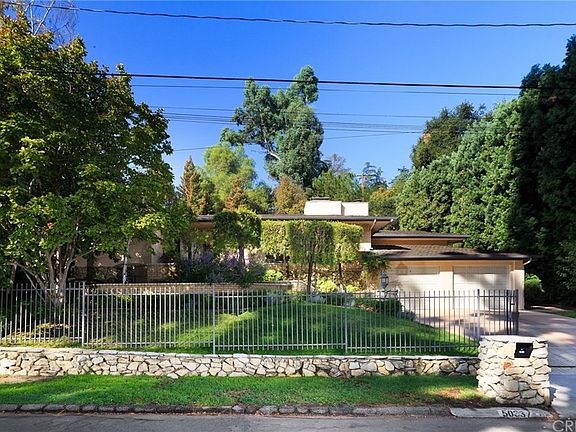 2nd image of 5033 Oakdale Ave