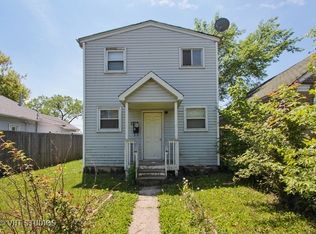 1303 14th St, North Chicago, IL 60064