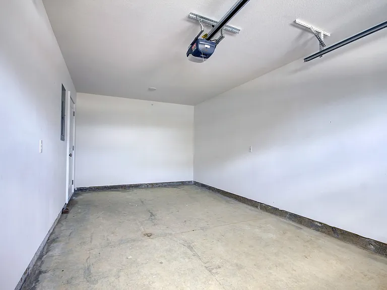 Middletown Place Apartments — Photo 50
