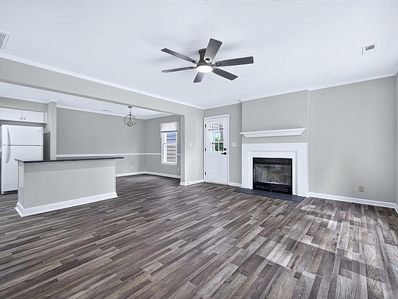 4th image of 708 Powell Dr APT A