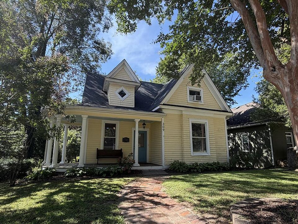 1st image of 309 Head St