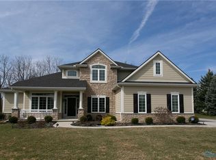 4953 Yosemite Pkwy, Sylvania, OH 43560