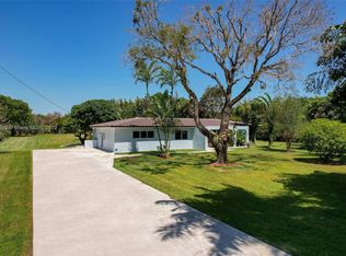 12275 SW 45th St, Miami, FL 33175