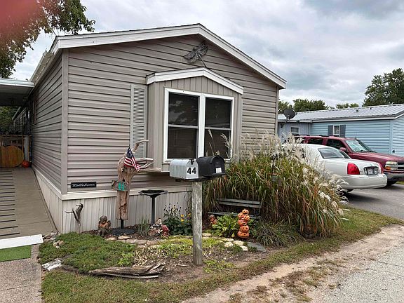 2nd image of 38005 Highway 18 #44