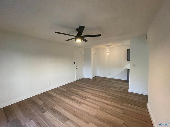 3rd image of 4010 Bob Wallace Ave SW #6