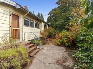 8227 N Woolsey Ave, Portland, OR 97203