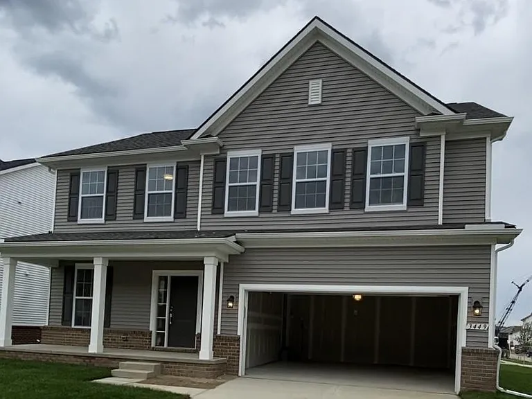 3449 Haverford Dr — Photo 2