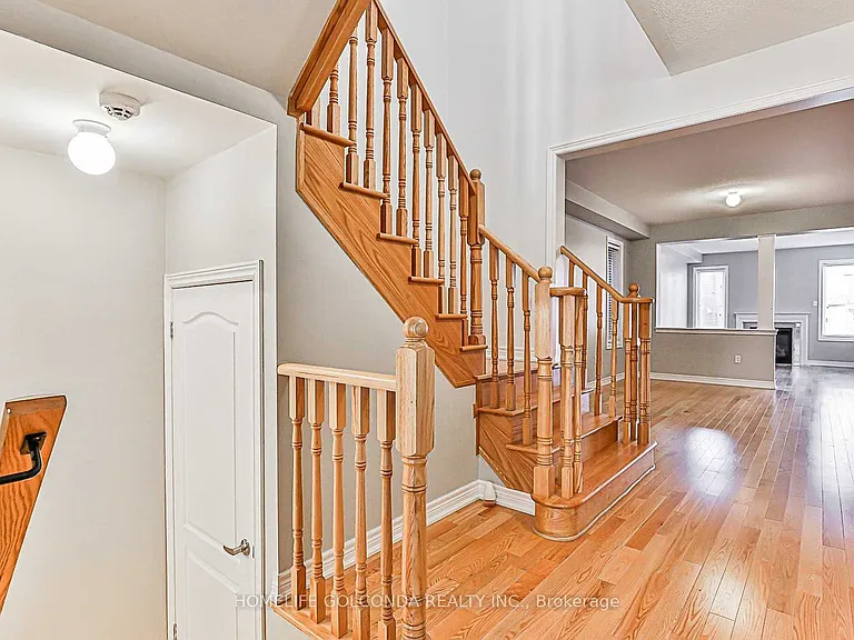 24 Applegate Dr — Photo 11