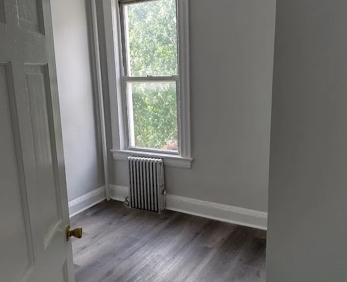 42 Groshon Ave #2-B — Photo 4