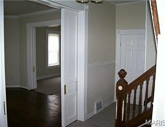 3rd image of 516 Margaret St