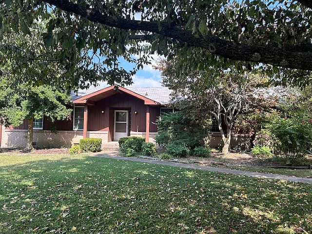 1st image of 591 Orman Dr