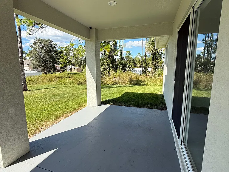 1313 Kacerik St — Photo 4