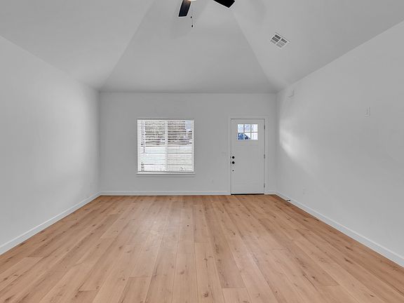 3rd image of 412 N 13th St #414
