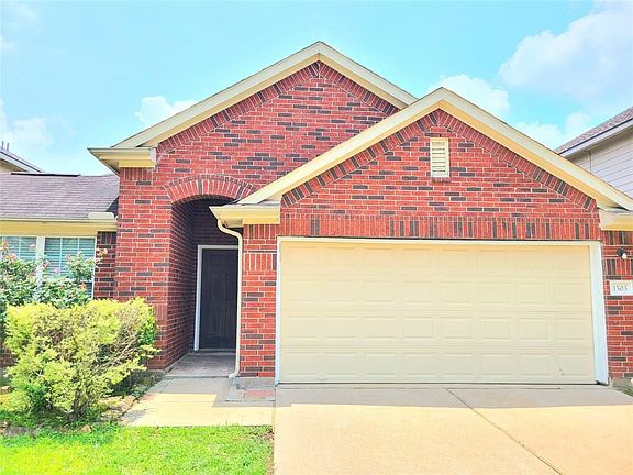 2nd image of 1503 York Creek Dr
