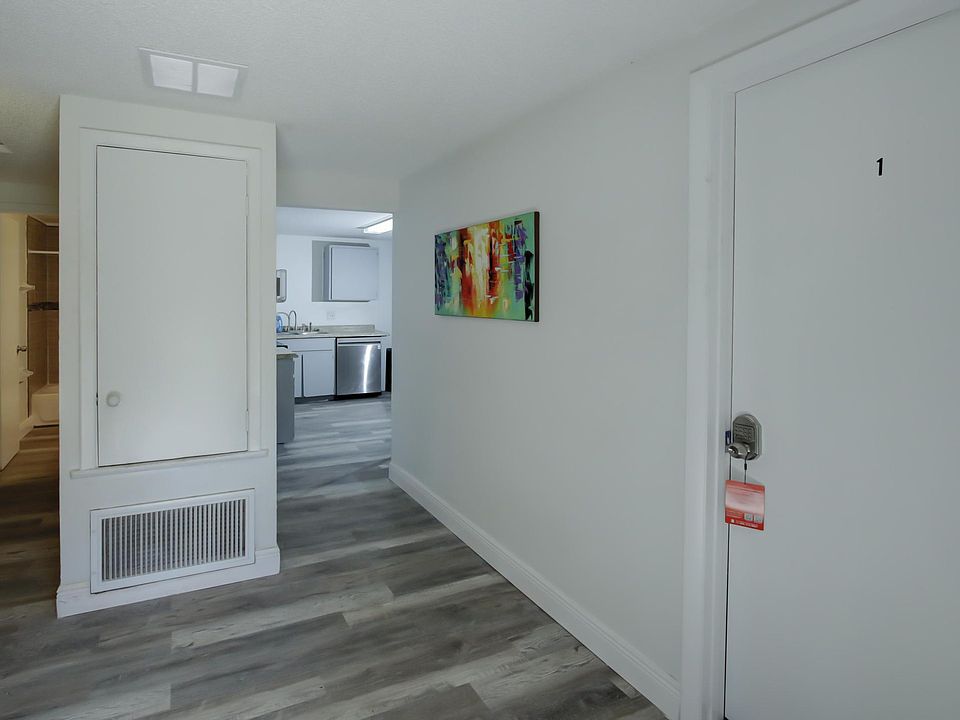 1st image of 3624 Sugarcreek Dr #14166517
