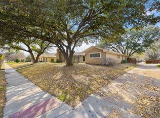 3001 Roundrock Trl, Plano, TX 75075