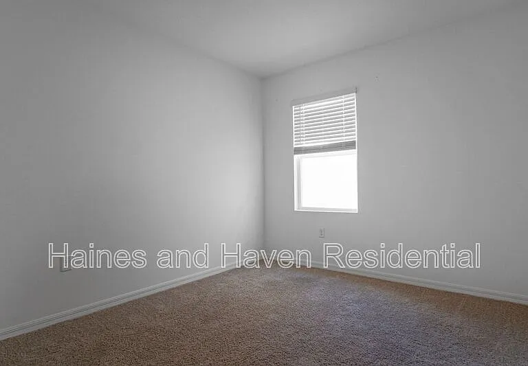 5714 Somerset Dr — Photo 15