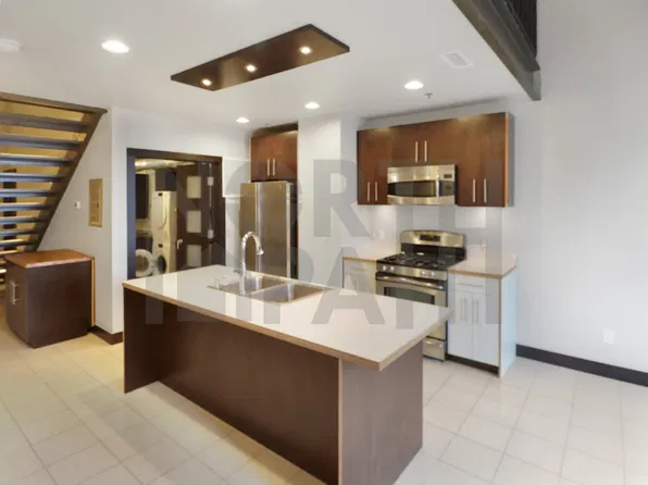 214 4th St E Unit 223, Saint Paul, MN 55101