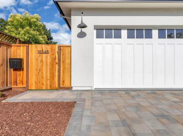 10540 Sterling Blvd, Cupertino, CA 95014