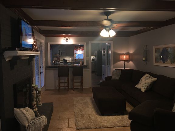 3rd image of 5603 N Chase Ct