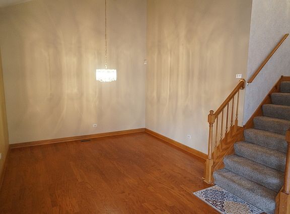 5th image of 16127 Lake Villa Ave