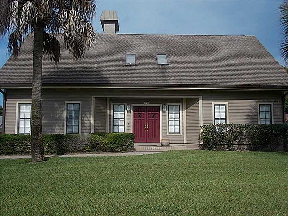 2nd image of 630 13th Ave