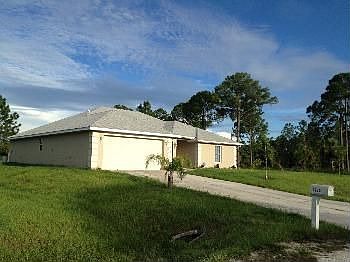 2nd image of 1212 Magnolia Ave