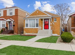 10449 S Prairie Ave, Chicago, IL