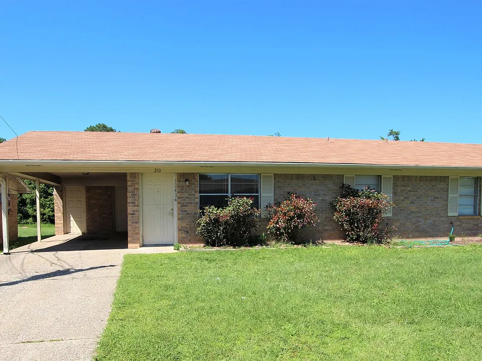 12455 Cimmarron Dr