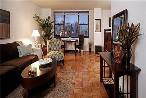 Rented by Mark David | media 3