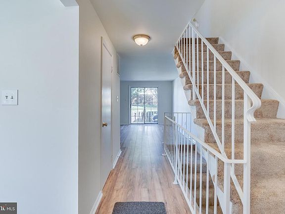 2nd image of 5907 Grisby House Ct