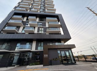 335 Wheat Boom Dr #16, Oakville, ON L6H 7Y1