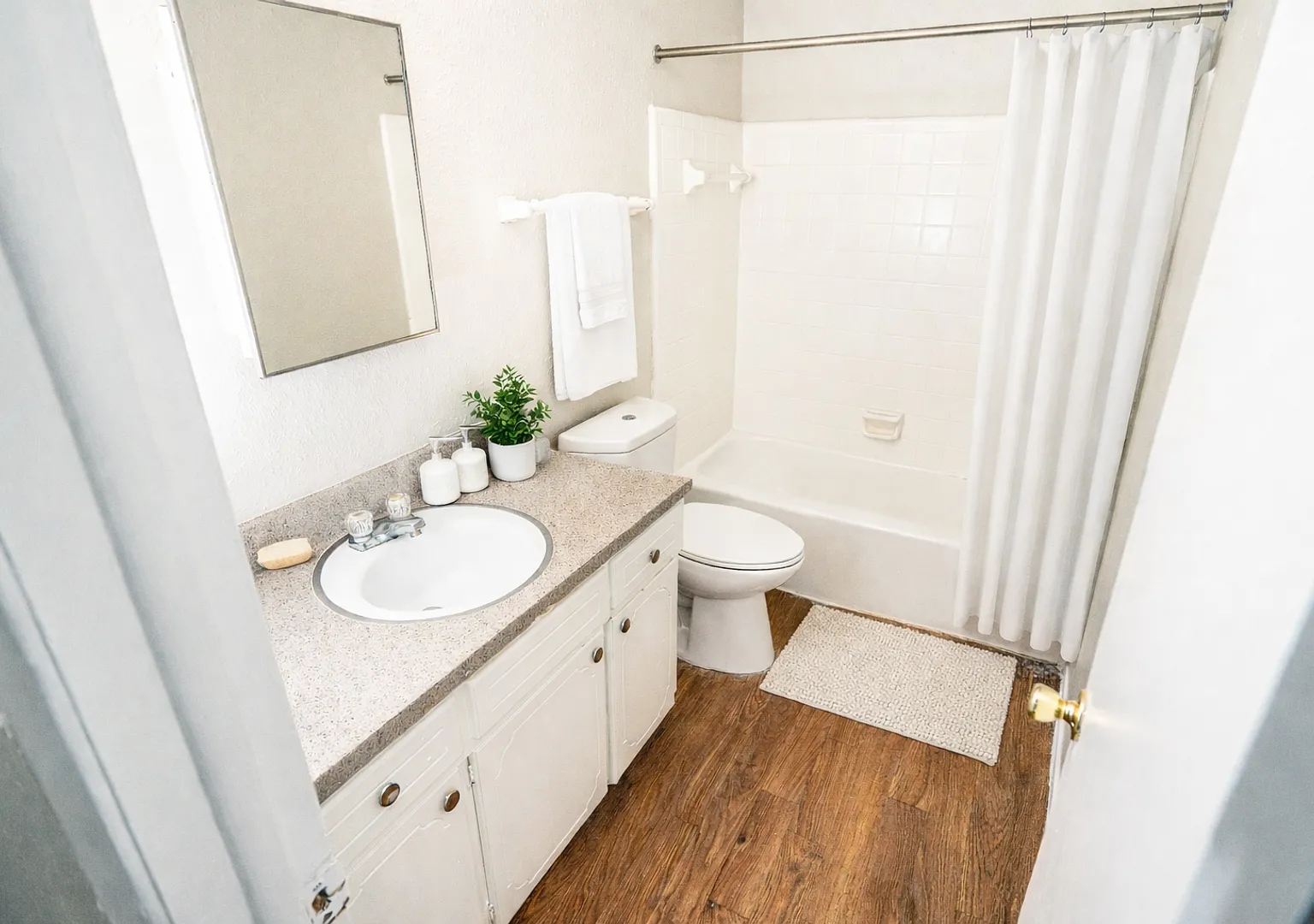 Windsor Village Townhomes — Photo 3