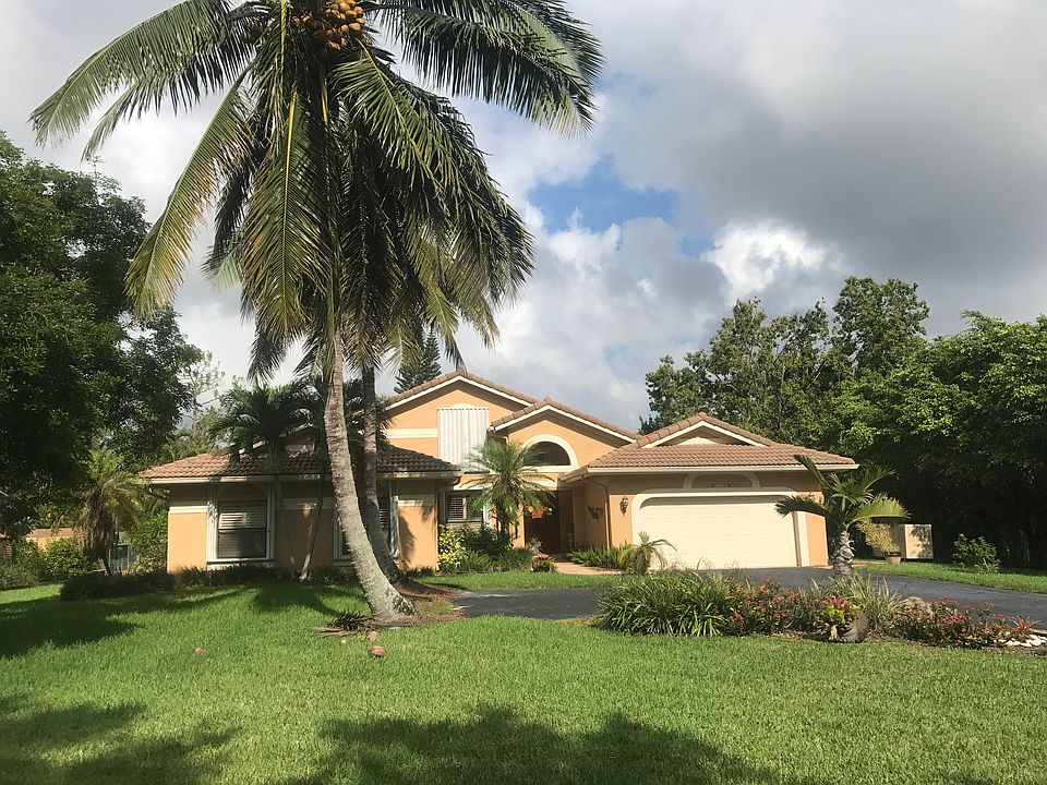 1st image of 6189 NW 66th Way