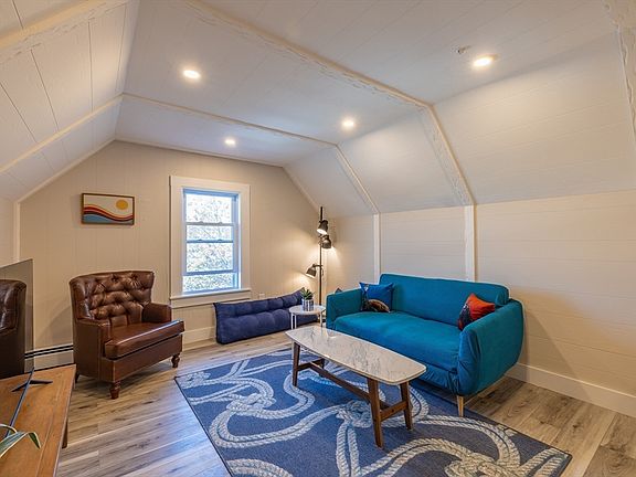 2nd image of 482 Broadway APT 2