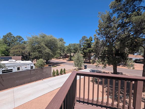 3rd image of 409 E Forest Dr