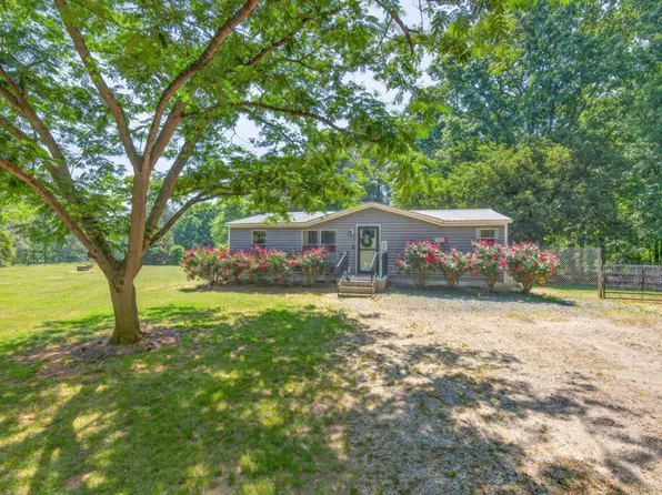 350 Hamp Falkner Rd, Henderson, NC 27537